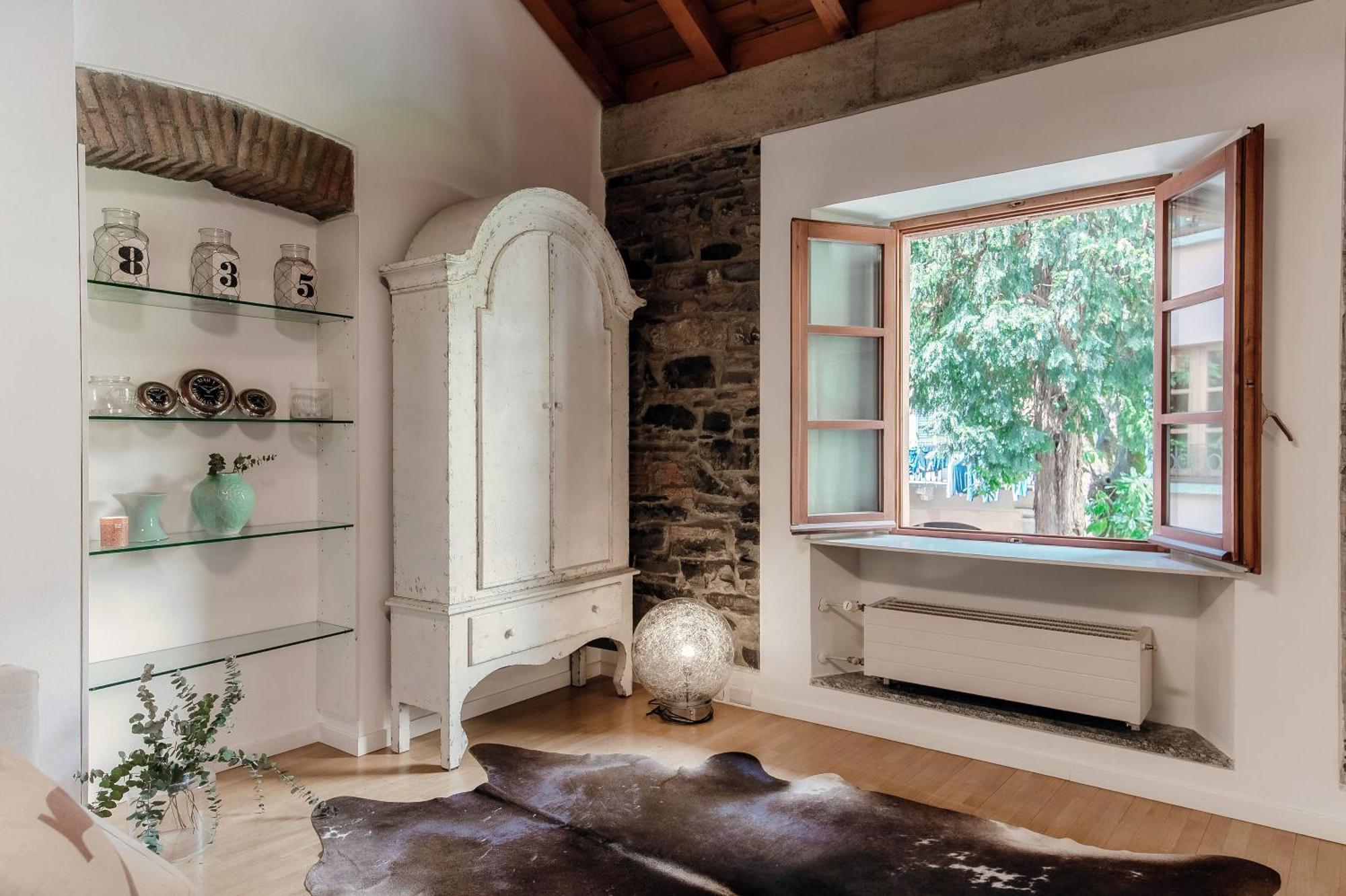 Corte Delle Rondini - Bymyhomeincomo Exterior photo